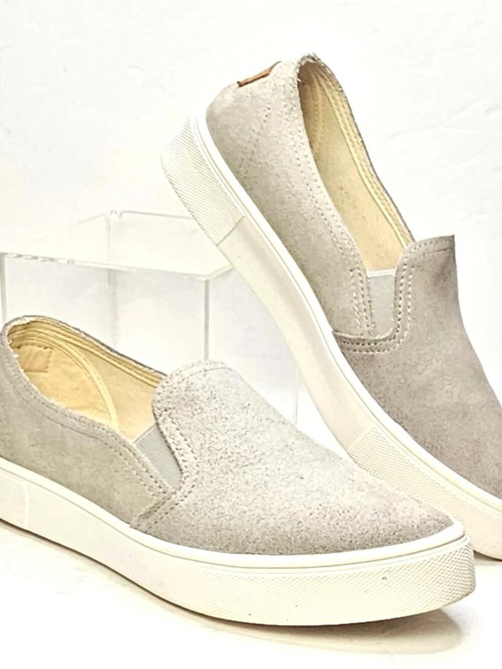 North Alaska Footwear Womens Sz EU 39 8.5 US Gray Suede Slip On Loafer Shoes